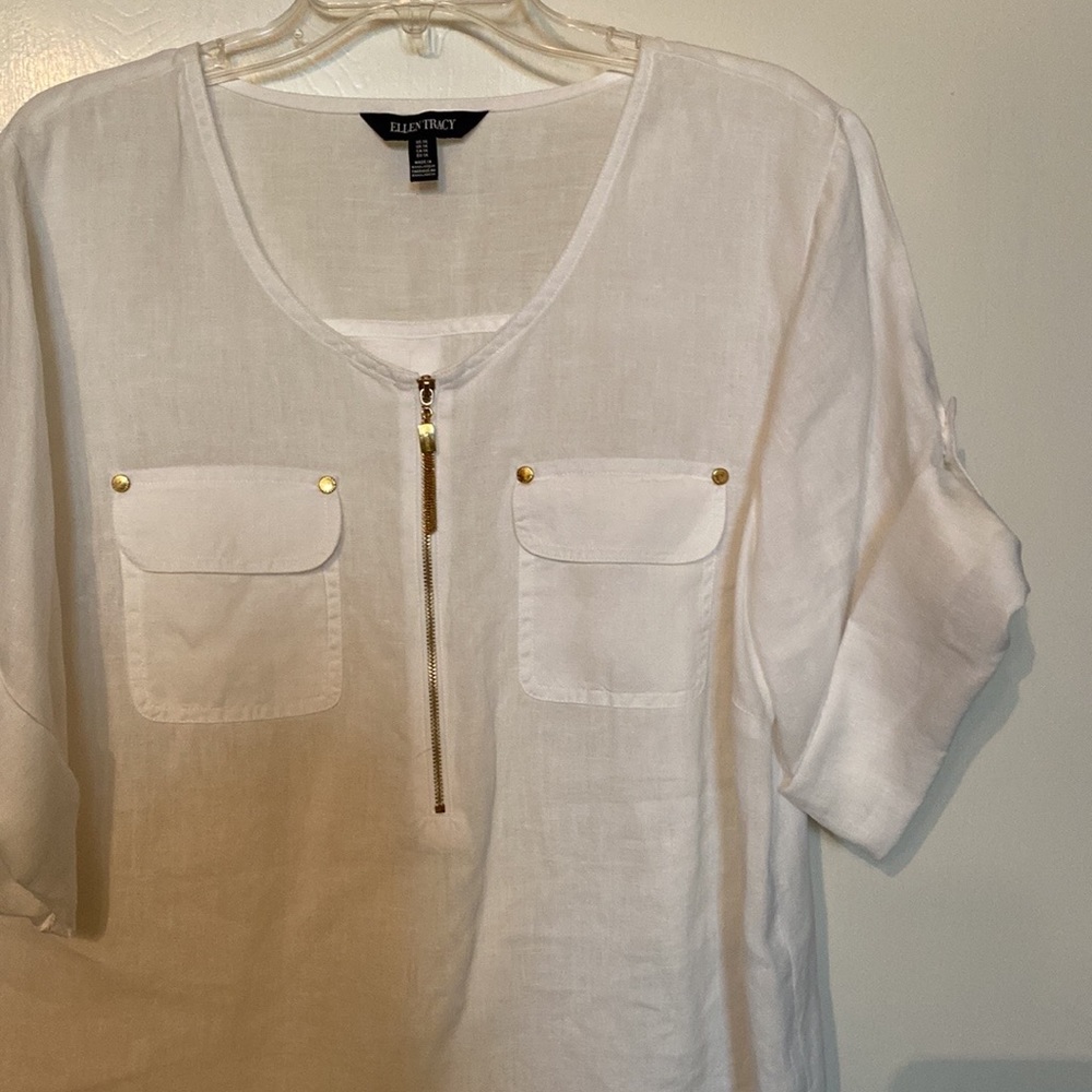 Ellen Tracy 100% linen blouse. White. 1X. Fits true to size.